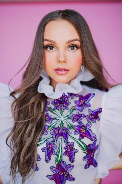 Savannah Lee Nassif photo