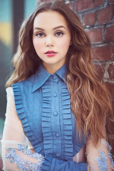 Savannah Lee Nassif photo