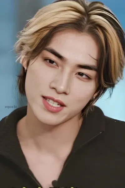 Xiaojun photo