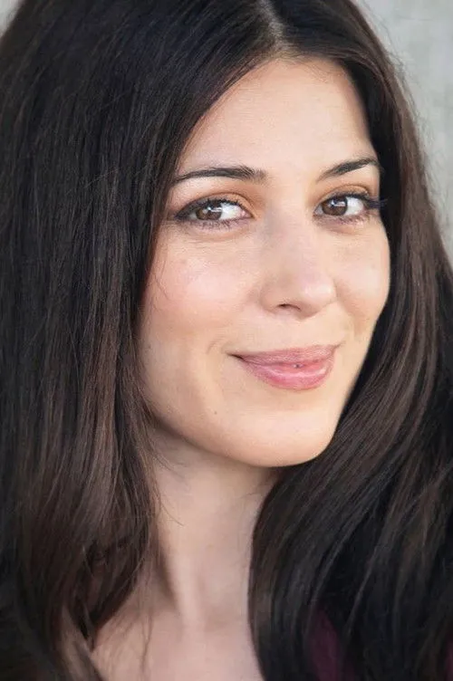 Elizabeth Tabish photo