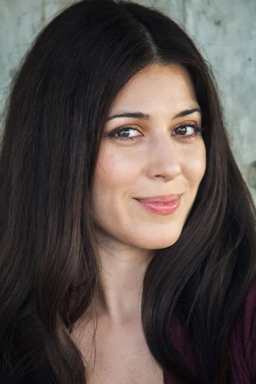 Elizabeth Tabish photo