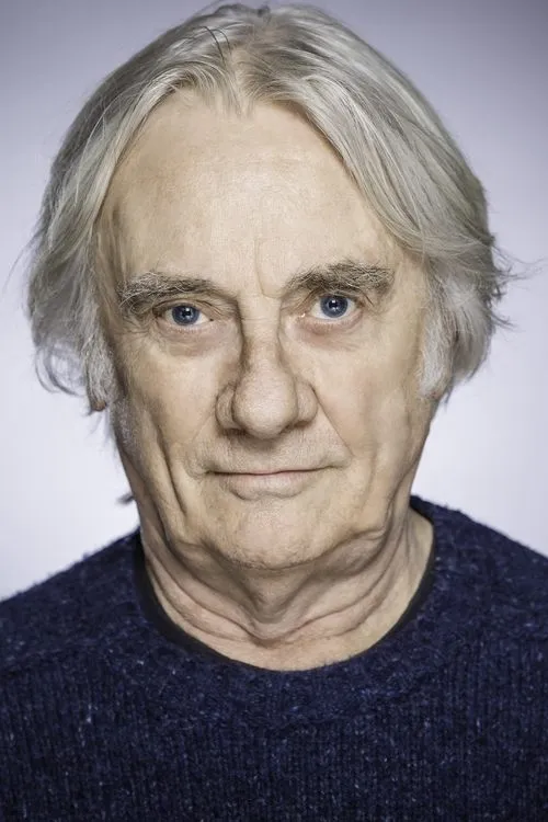 Tom Georgeson photo