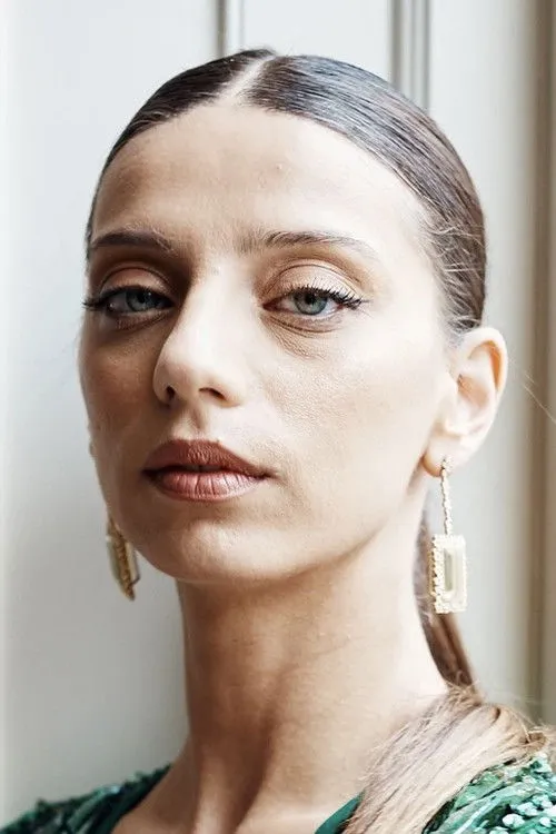 Angela Sarafyan photo