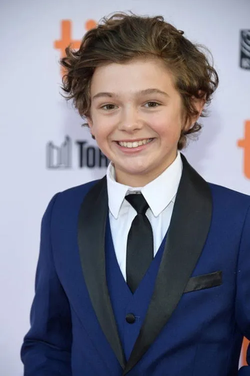 Noah Jupe photo