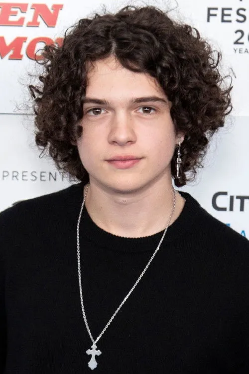 Noah Jupe photo