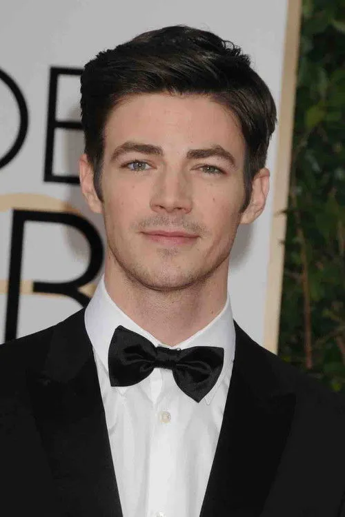 Grant Gustin photo