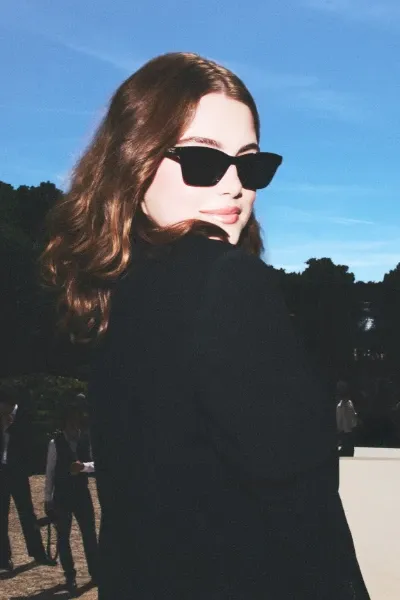 Ella Bright photo
