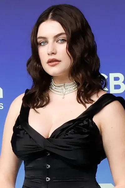 Ella Bright photo