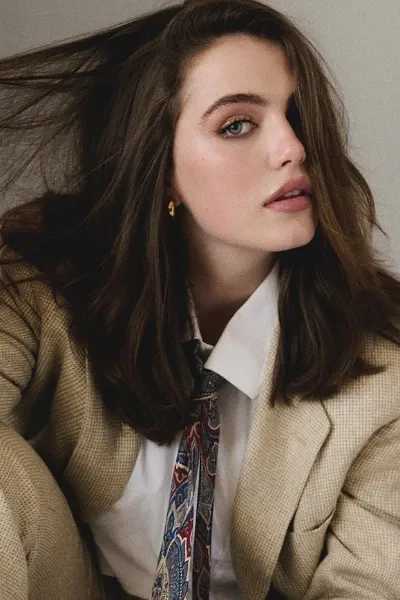 Ella Bright photo
