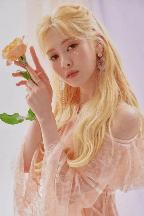 Baek Ye-bin photo