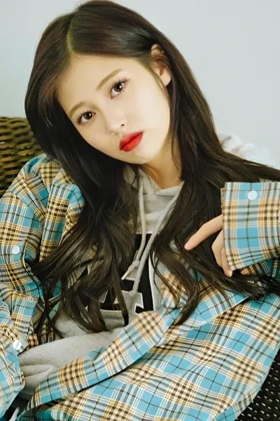 Baek Ye-bin photo