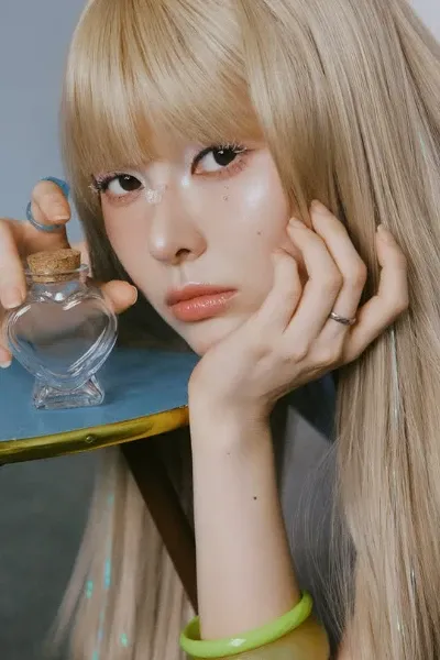 Baek Ye-bin photo