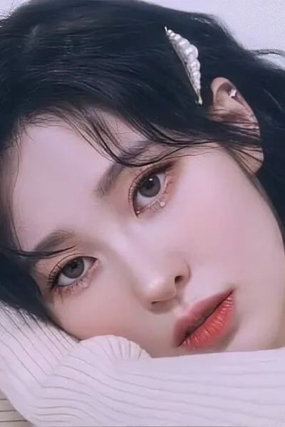 Baek Ye-bin photo