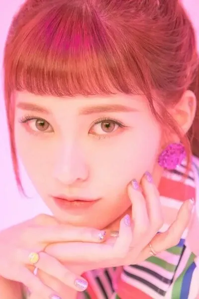 Baek Ye-bin photo
