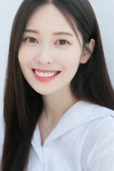 Baek Ye-bin photo