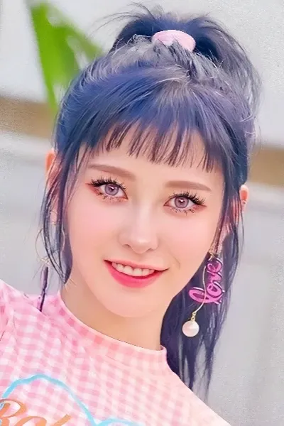 Baek Ye-bin photo