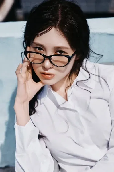 Baek Ye-bin photo