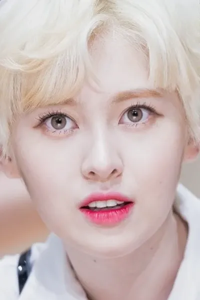 Baek Ye-bin photo