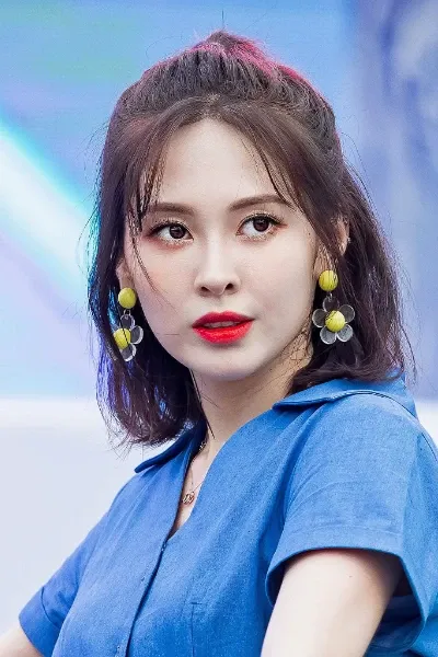 Baek Ye-bin photo