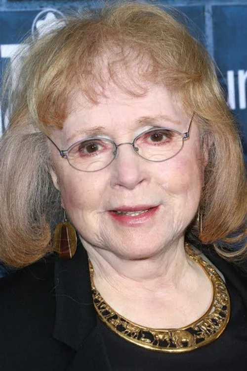 Piper Laurie photo