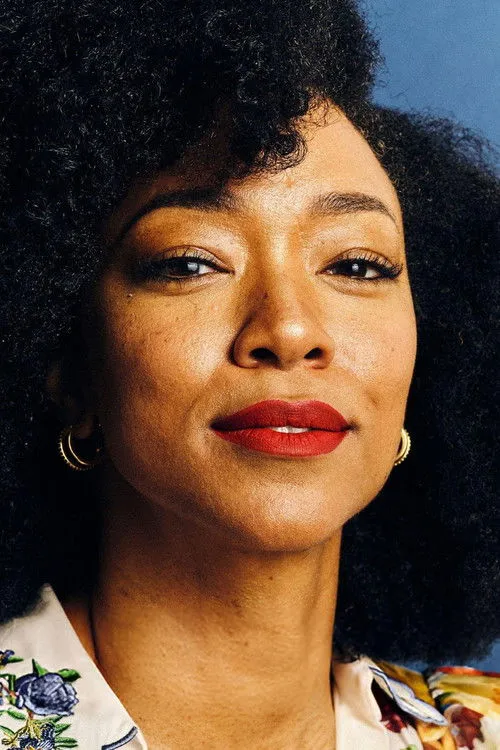 Sonequa Martin-Green photo
