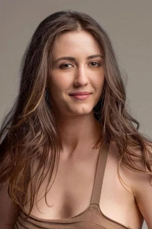 Madeline Zima photo