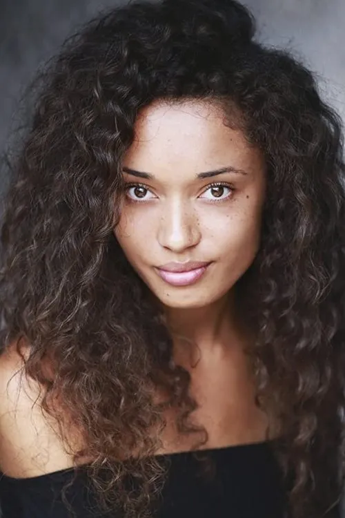 Olivia Swann photo