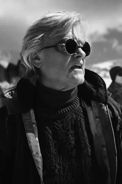 Kurt Russell photo