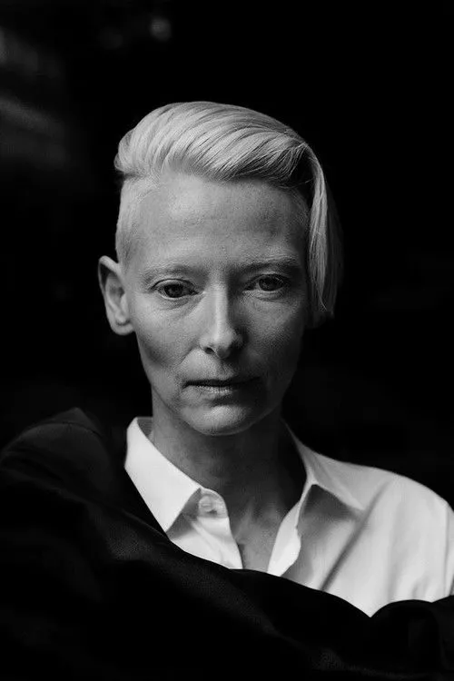 Tilda Swinton photo