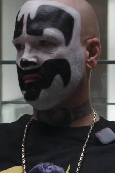 Shaggy 2 Dope photo