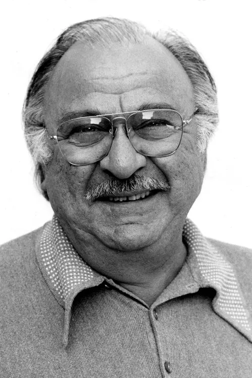 Val Avery photo