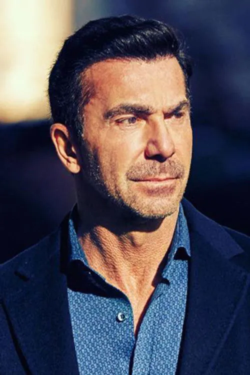 İlker İnanoğlu photo