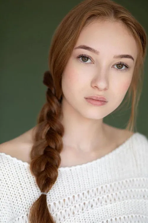 Caroline Elle Abrams photo