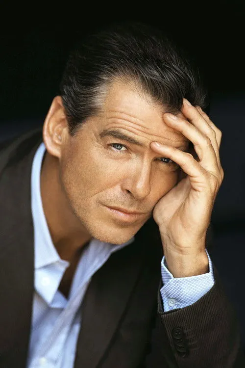 Pierce Brosnan photo