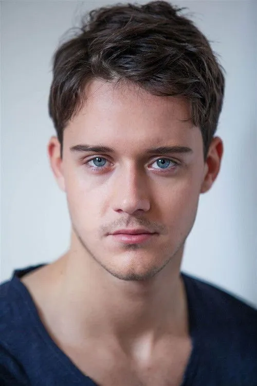 César Domboy photo
