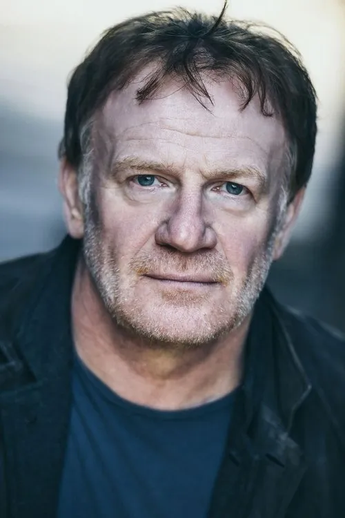Mark Lewis Jones photo