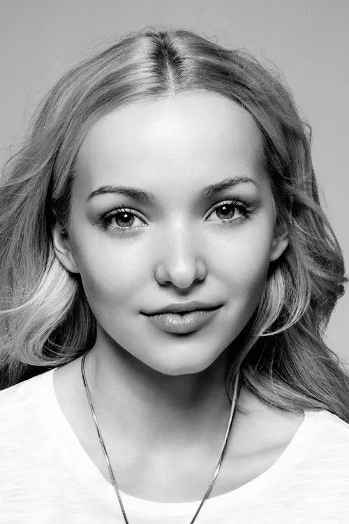 Dove Cameron photo