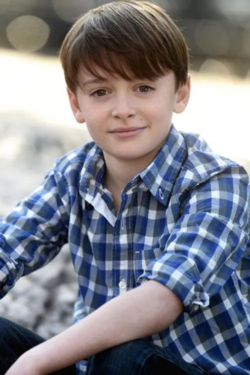 Noah Schnapp photo