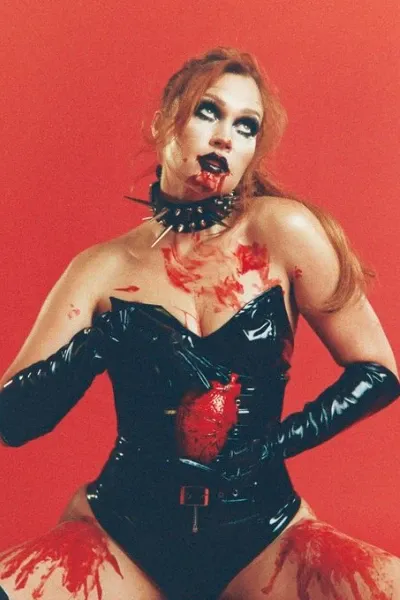 Whitney Moore photo