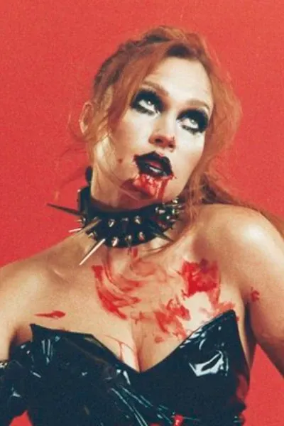 Whitney Moore photo