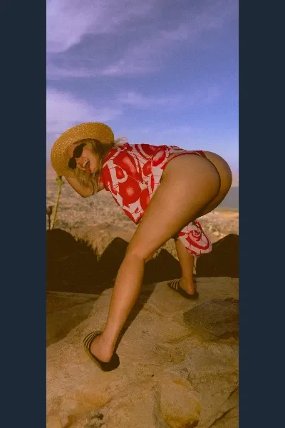 Whitney Moore photo