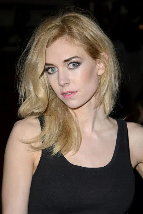 Vanessa Kirby photo