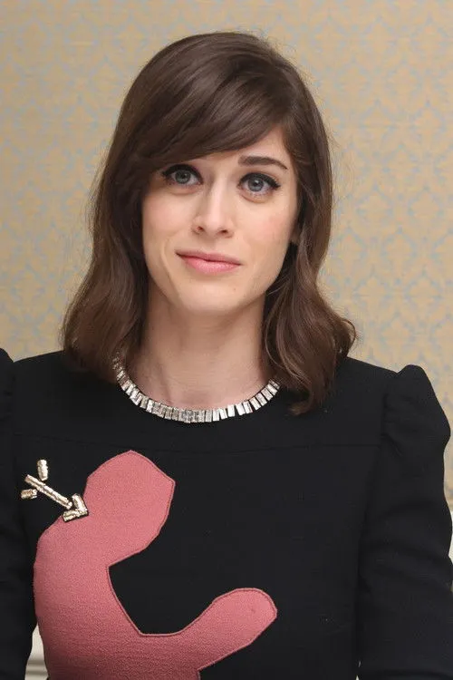 Lizzy Caplan photo