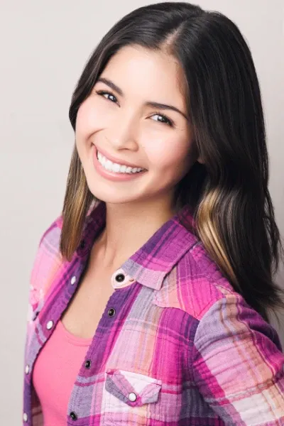 Marissa Cuevas photo