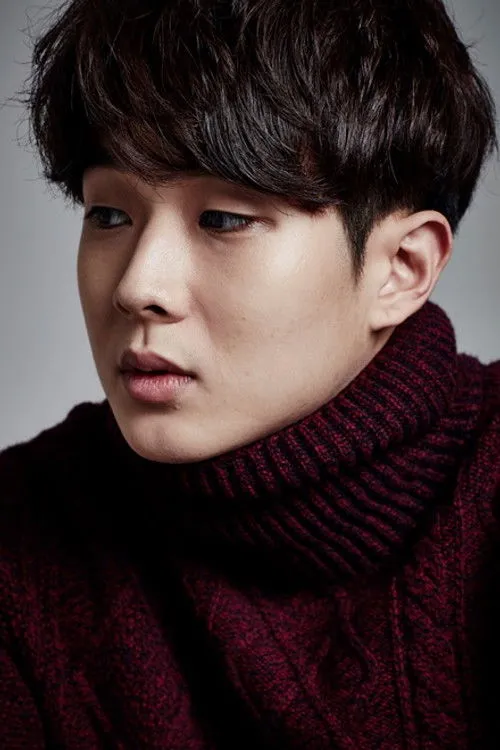 Choi Woo-shik photo