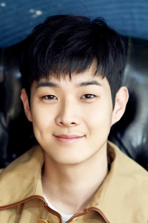 Choi Woo-shik photo