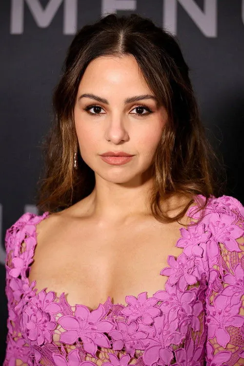 Aimee Carrero photo