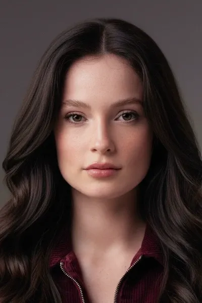 Hannah Dodd photo