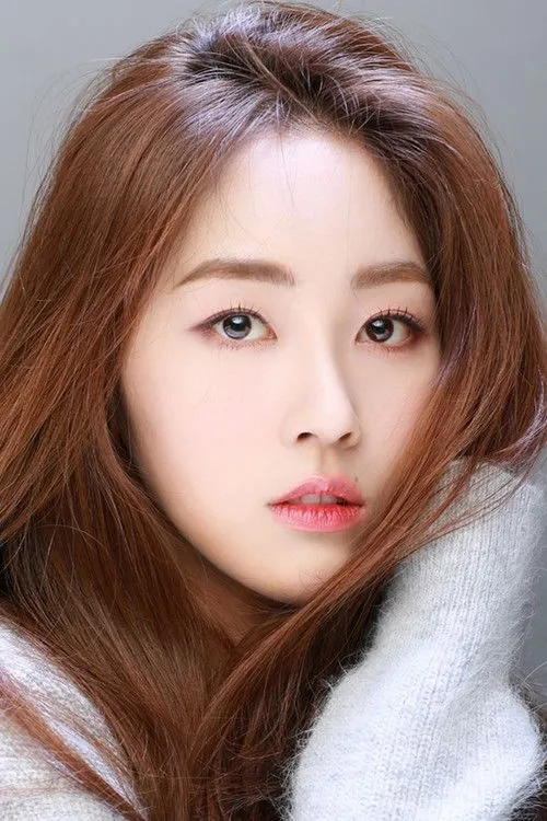 Kang Da-hyeon photo