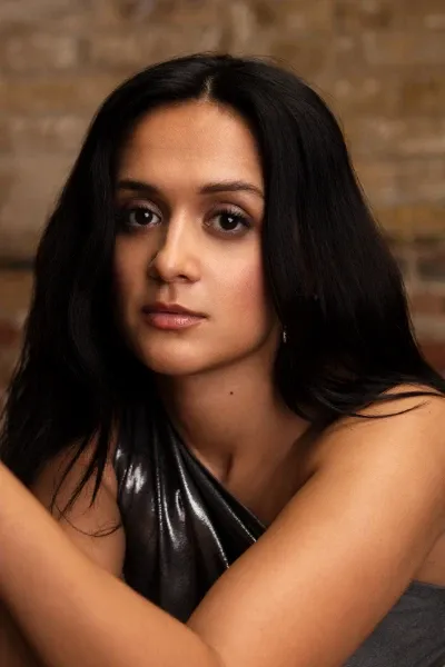 Amy-Leigh Hickman photo